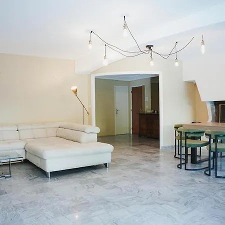 Luxury Setting With Private Pool 公寓